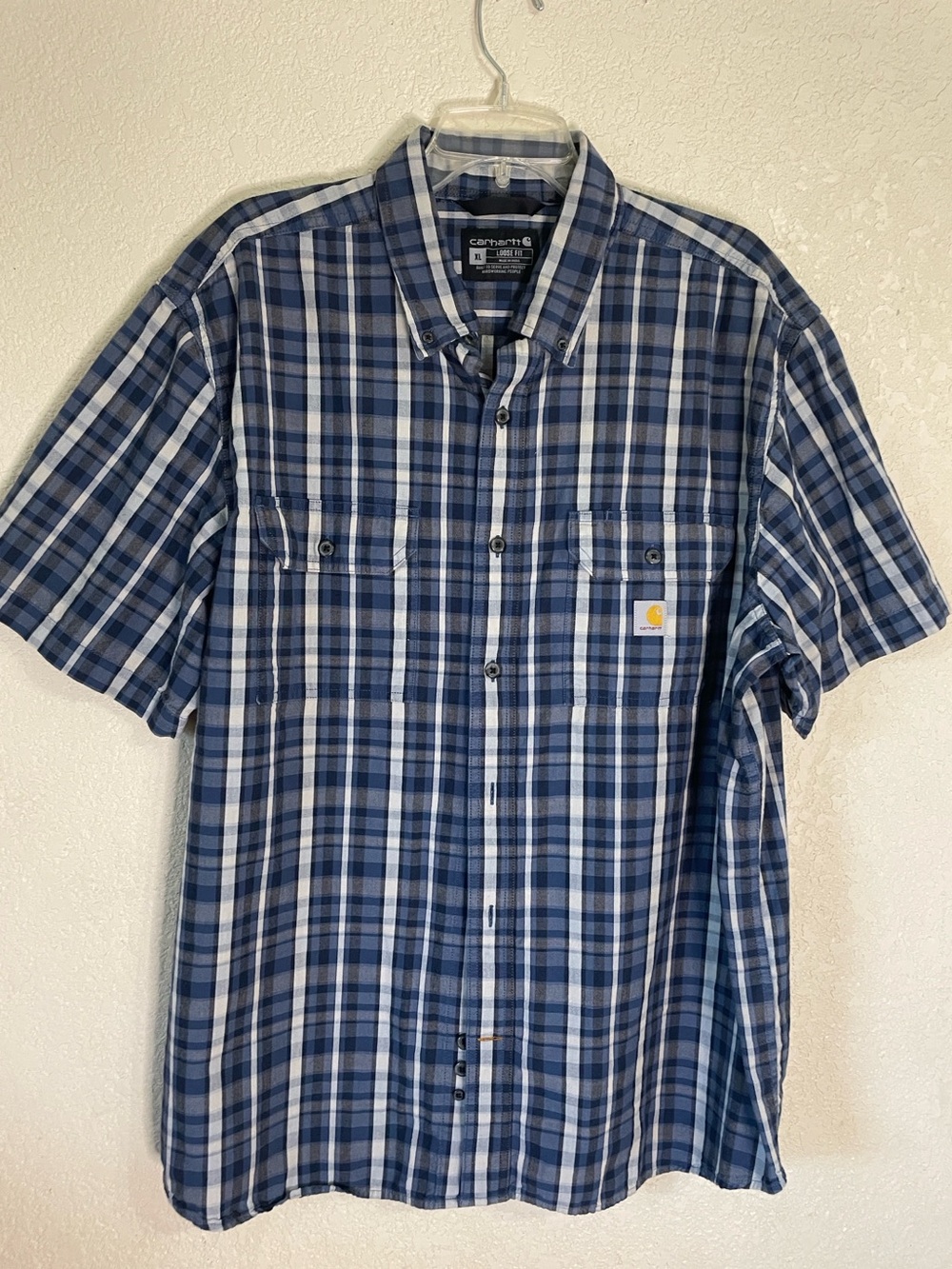Carhartt Men's Blue and White Plaid Short-Sleeve Button-Down Shirt